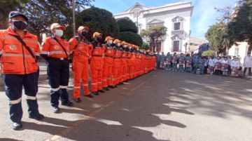 La vacunación se desarrolló en diferentes zonas. FOTOS: VÍCTOR HINOJOSA - FACULTAD DE MEDICINA UATF