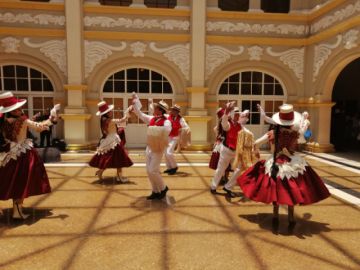 Hoy es el Día de la Cueca Boliviana.