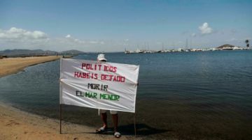 Ecologistas denuncian a España ante la Comisión Europea por el "colapso" del Mar Menor