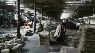 El auge en India de la industria del yute aparece como alternativa al plástico