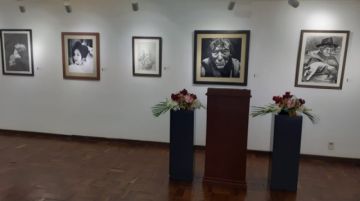 Desarrollan exposiciones en La Paz y El Alto como parte de sus festejos.