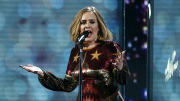 Tras seis años, Adele lanza su single de regreso "Easy On Me"