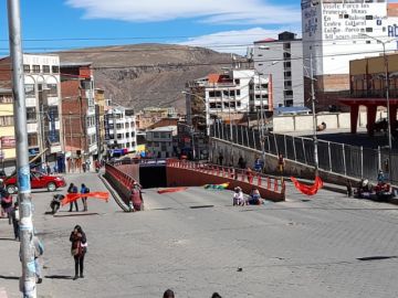 Bloqueos en Potosí en la primera jornada de paro cívico.