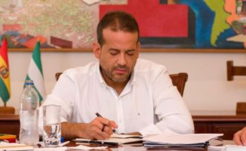 Fiscalía prevé para esta semana convocar a declarar al gobernador Camacho y su padre