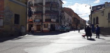 El bloqueo de calles comenzó desde muy temprano.
