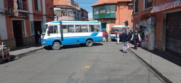 El bloqueo de calles comenzó desde muy temprano.