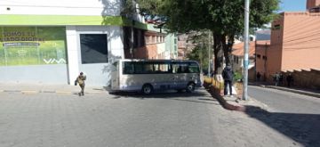 El bloqueo de calles comenzó desde muy temprano.