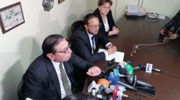 Abogado de Añez ve incoherente el trato que da la Fiscalía a Camacho a diferencia de la exmandataria