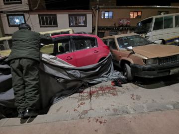 Anoche, un vehículo tipo Civilian se deslizó por la pendiente avenida Canadá