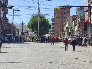 Panorama de la ciudad de Potosí la mañana del lunes 8 de noviembre, primer día de paro cívico indefinido