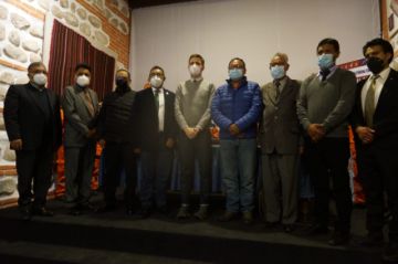 Hubo actividades académicas además de las cirugías.