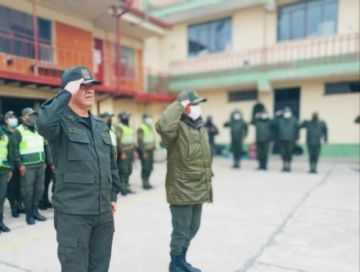 Los policías reunidos este lunes