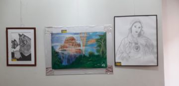 Los cuadros y maquetas fueron trabajados por los escolares a los largo del año.