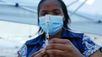 Sudáfrica detecta una nueva variante del covid-19 con múltiples mutaciones