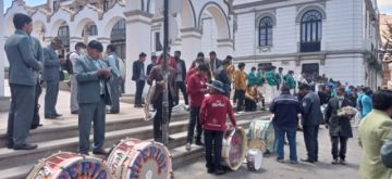 Se desarrolla en el centro de la ciudad.