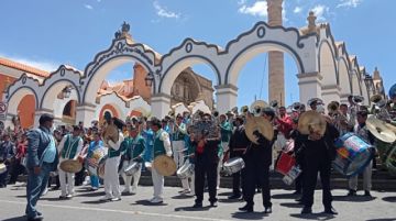 Se desarrolla en el centro de la ciudad.