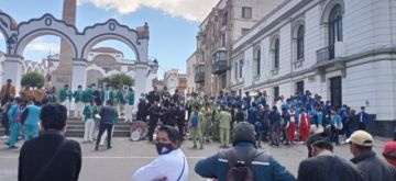 Se desarrolla en el centro de la ciudad.