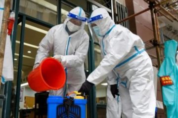 China alcanza 100.000 enfermos por covid-19 durante la pandemia