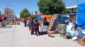 Se instala la feria de regalos de navidad en un solo punto