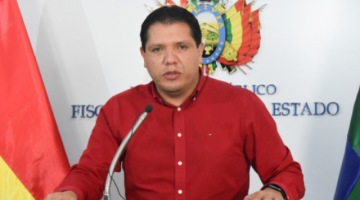 Caso ítems fantasmas: Fiscalía pide a Interpol activar notificación azul para Antonio Parada
