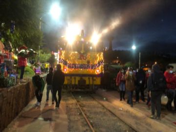 Potosí vivió la entrada navideña y recibió al Tren de la Navidad