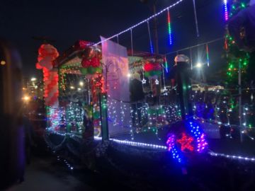 Potosí vivió la entrada navideña y recibió al Tren de la Navidad