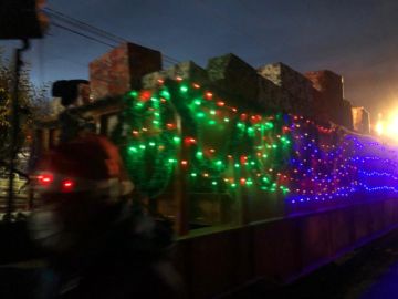 Potosí vivió la entrada navideña y recibió al Tren de la Navidad