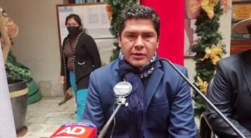 Presentan 'Vino de Altura', producidos en el Departamento de Potosí