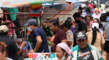 Ante ola de contagios por Covid-19, Santa Cruz prohíbe fiestas masivas hasta el 3 de enero