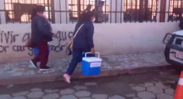 Continúa el trabajo de vacunación por los barrios en Potosí
