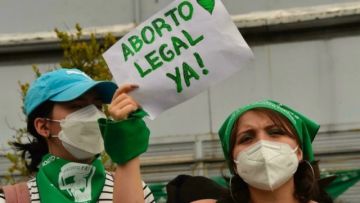 Presidente de Ecuador anuncia que vetará proyecto que busca regular el aborto