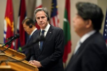 La crisis de Ucrania eclipsa el viaje de Blinken a Asia para estrechar vínculos frente a China