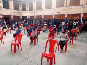 Sedes inaugura campaña de vacunación estudiantil en la ciudad