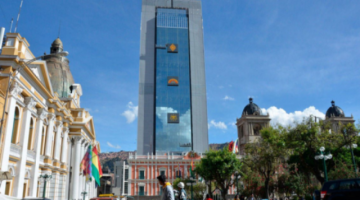 Tras ataque ruso a Ucrania, Bolivia no condena la invasión y hace un llamado a la paz