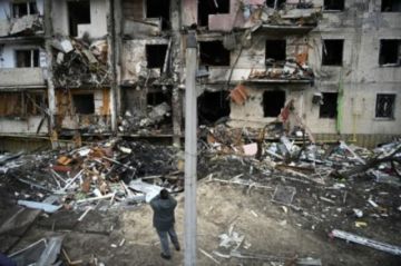 Reportan que hay feroces combates callejeros en Kiev, bajo el asalto de tropas rusas