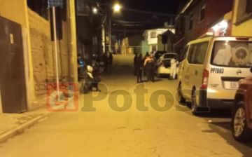 En el Día de la Mujer, hombre decapita a su esposa y huye del lugar del crimen