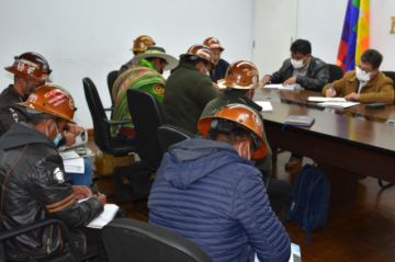 Amayapampa trabaja para la consolidación de un inversor, según el Ministerio de Minería