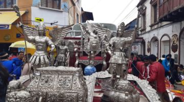 Plata, folklore y devoción.