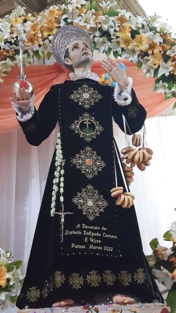 Plata, folklore y devoción.