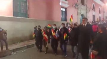 Los restos de los héroes fueron trasladados desde el cementerio potosino.