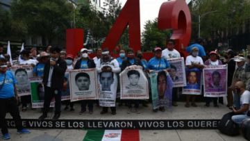 Acusan a autoridades mexicanas de obstruir pesquisas sobre 43 estudiantes desaparecidos en 2014