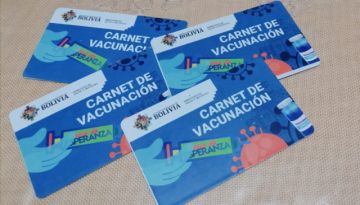 Pastor Aruquipa tilda a Arias de ‘alcalde del mal’ y advierte con revocatorio por exigencia del carnet de vacunación