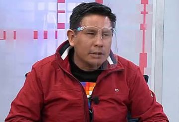 Dirigente anuncia que presentará documentos que harían “rodar cabezas” en el gobierno