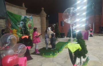 Fue en el ex teatro al aire libre.