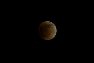 Así se vio la luna desde diferentes lugares del continente.