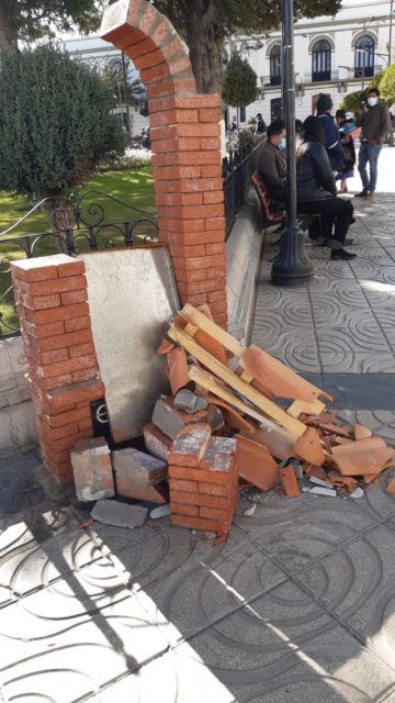 Se trata de un daño al ornato público, aunque las infraestructuras no son de la Alcaldía.