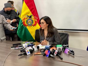La nueva autoridad.