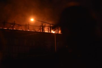 Incendio en los galpones de la empresa VITA. FOTO Daniel MIRANDA