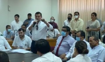Alcalde Fernández dice que hubo ambiente de ‘disputa política’ en Comité por el Censo; gobernador Camacho le pide reflexionar