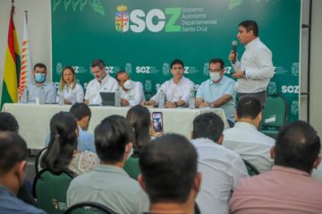 Gobernador Camacho anuncia que Santa Cruz levantará sus propios datos estadísticos ante ‘negativa’ del Gobierno por el Censo